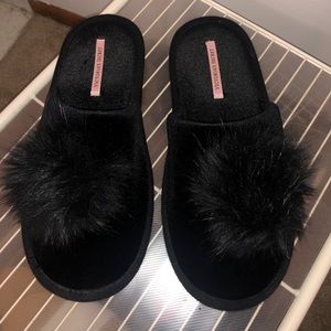 VS slippers